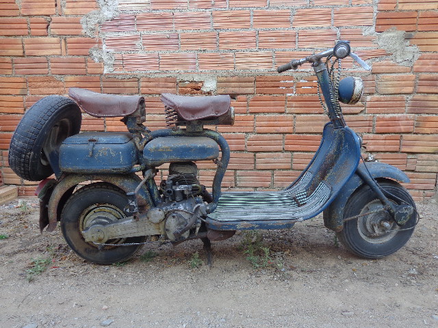 LAMBRETTA 125 PATINETE AZUL