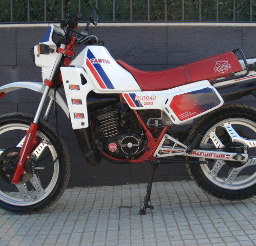 FANTIC RAIDER 250 TRAIL DE 2 TIEMPOS