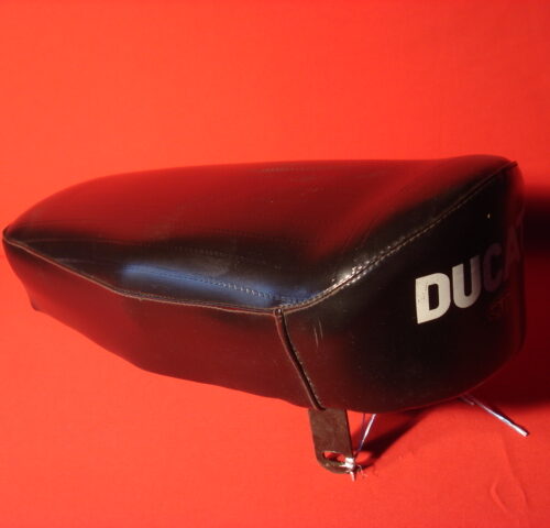 ASIENTO DUCATI 48 REF 11