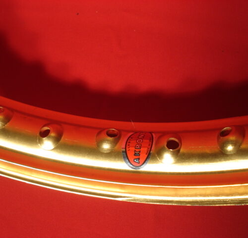 LLANTA AKRONT ALUMINIO DORADA 1.60 X 18