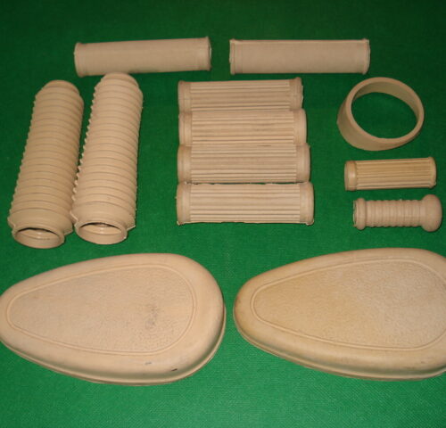 GOMAS PEUGEOT 125 COLOR CREMA