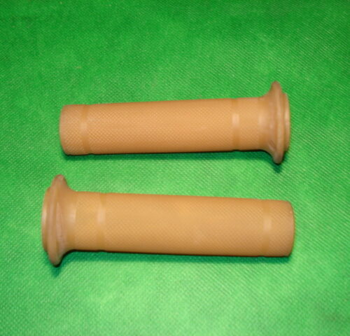 PUÑOS CREMA MOTO MONTAÑA