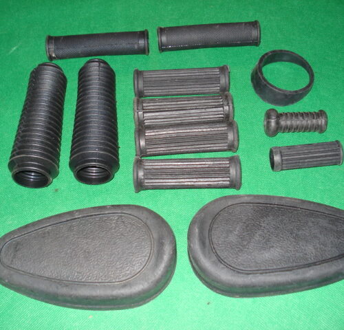 GOMAS PEUGEOT 125 NEGRAS