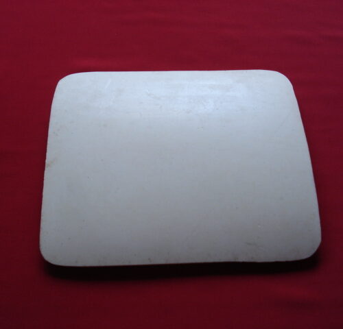 PORTA MATRICULA BULTACO MONTAÑA EN GOMA BLANCA DE 16 X 14