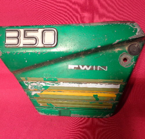 TAPA DUCATI TWIN 350 DERECHA