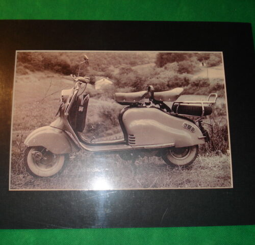 CARTULINA LAMBRETTA CON MARCO