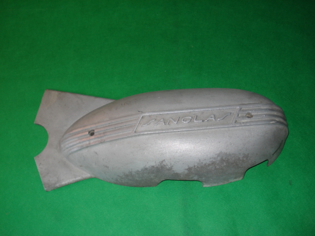 TAPA SANGLAS DERECHA