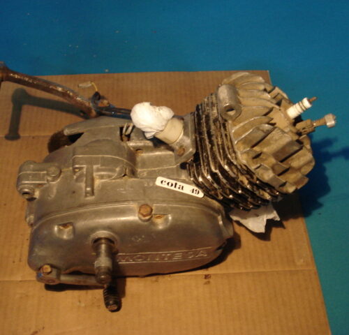 MOTOR MONTESA COTA 49, 20M 1012, AGARRADO.