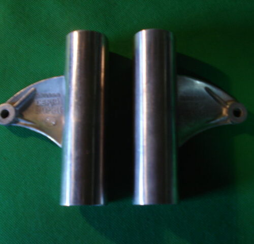 SOPORTES DERBI TRICAMPEONA, ANTORCHA 49 EN ALUMINIO, PARA EL FARO.