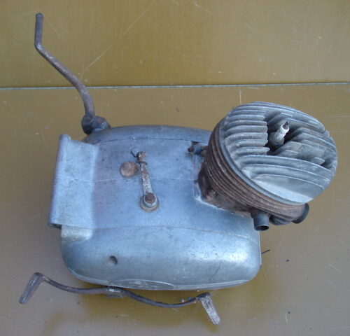 MOTOR ISO IMI 07678.. AGARRADO