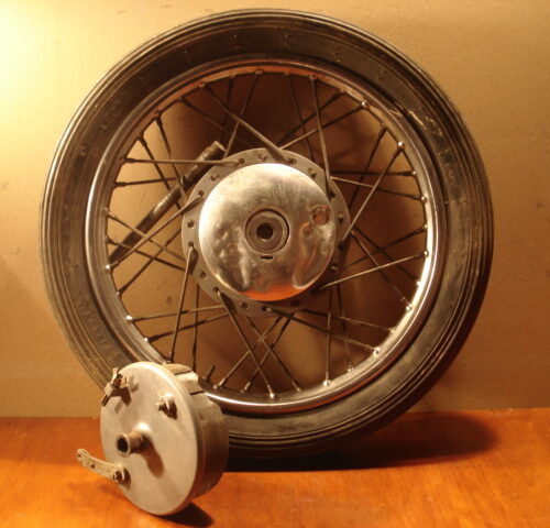 RUEDA SANGLAS DELANTERA 3.25 X 19 REF RU-44