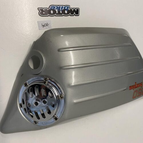 Tapa derecha metalica MONTESA KING SCORPION 250, 1969-72