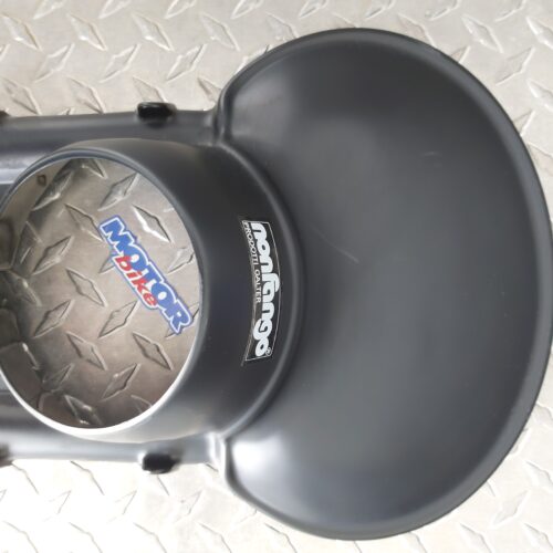 Careta Nonfango negra de plástico