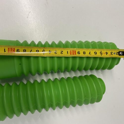 Fuelles verdes para moto. L 23 CM x 30 y 50 mm de diametro