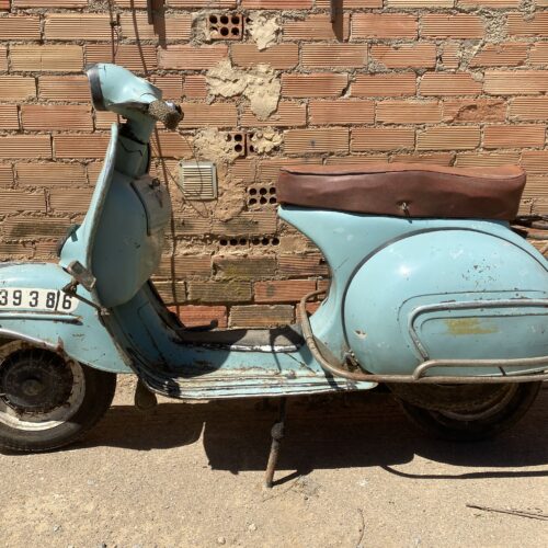 Vespa 150 S blue